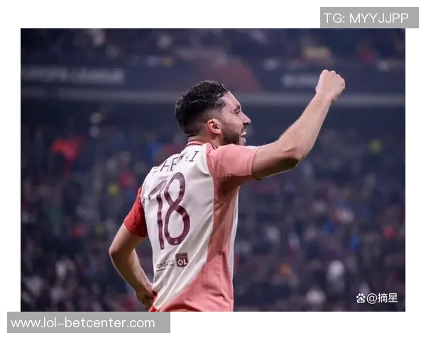 欧联杯惊喜战报利物浦小胜曼联引发全场热烈反响