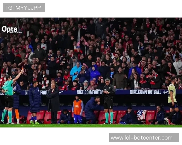 英超激战：马竞逆转巴萨红牌事件引发全场热议与数据分析